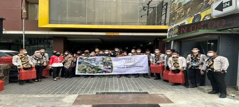 Horison Samarinda Berbagi Masker, Wujud Kepedulian di Tengah Kondisi Asap Samarinda